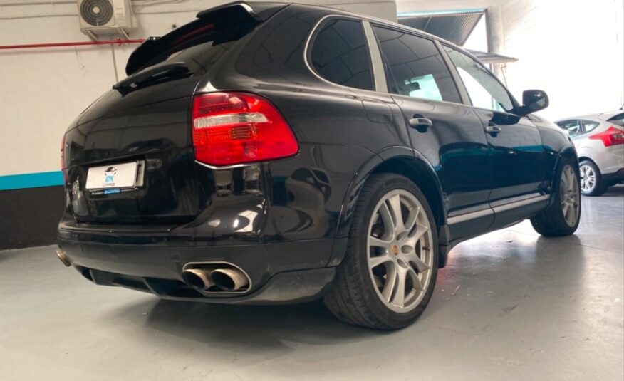 PORSCHE Cayenne Turbo Auto