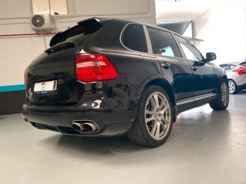 PORSCHE Cayenne Turbo Auto