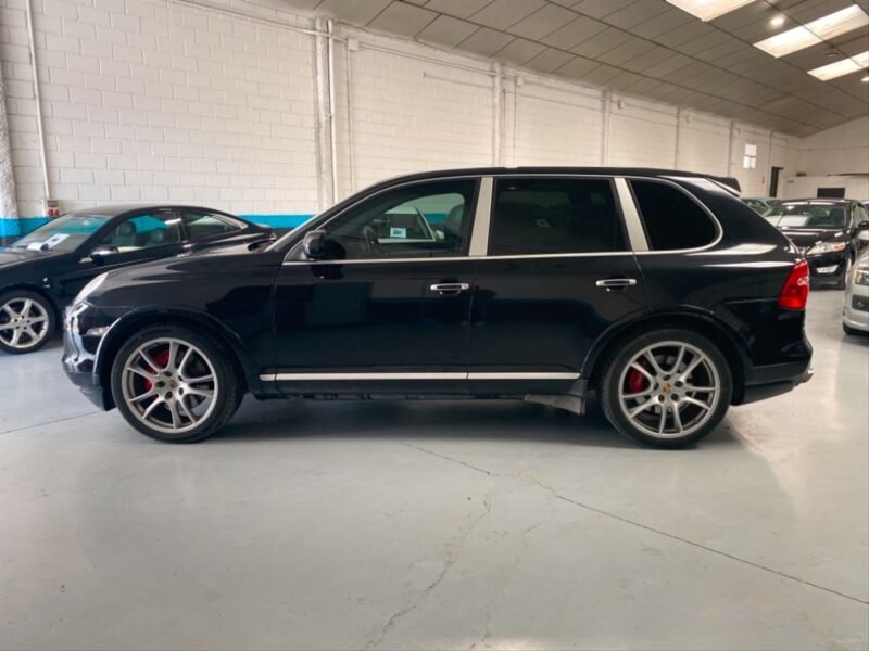 PORSCHE Cayenne Turbo Auto