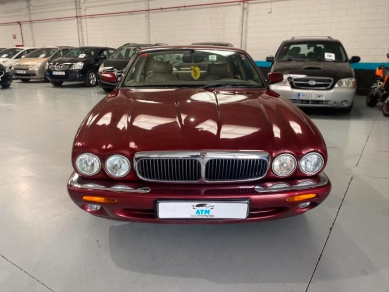 JAGUAR Xj8 3.200
