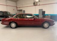 JAGUAR Xj8 3.200