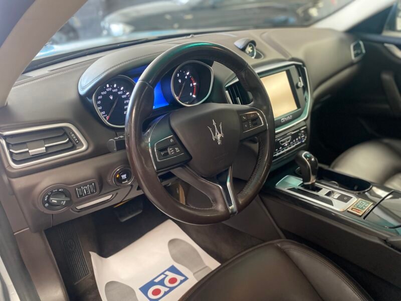 Maserati Ghibli 3.0 v6 ds