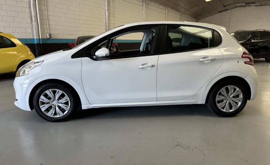 PEUGEOT 208 5p ALLURE 1.2 VTI 82