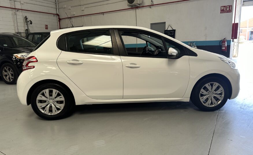PEUGEOT 208 5p ALLURE 1.2 VTI 82