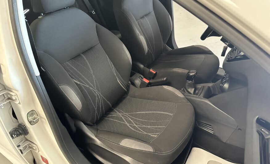 PEUGEOT 208 5p ALLURE 1.2 VTI 82
