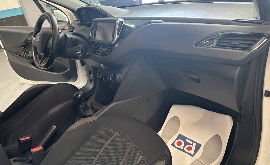 PEUGEOT 208 5p ALLURE 1.2 VTI 82