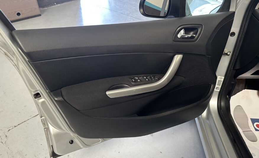 PEUGEOT 308 308 sport 1.6 Hdi