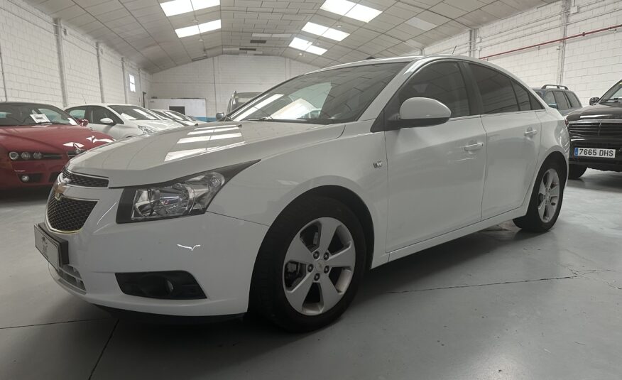 CHEVROLET Cruze 2.0 vcdi 16v clima