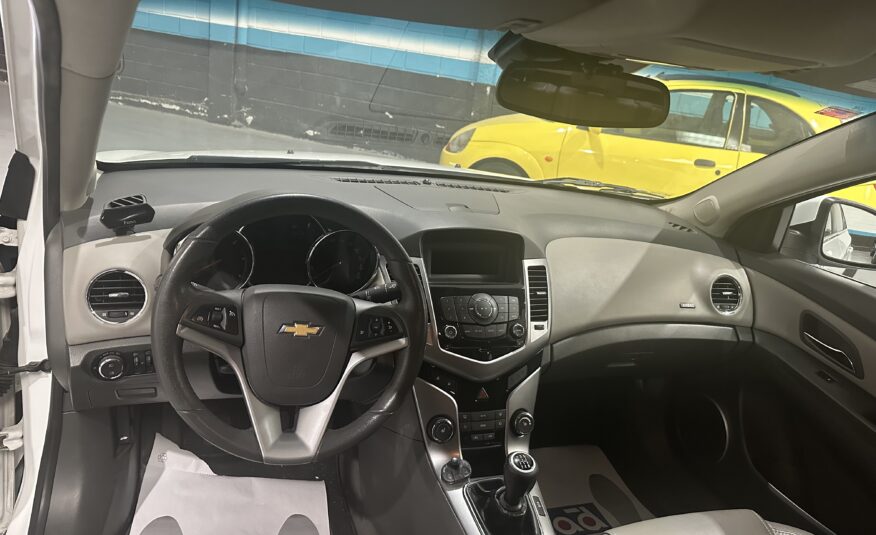 CHEVROLET Cruze 2.0 vcdi 16v clima