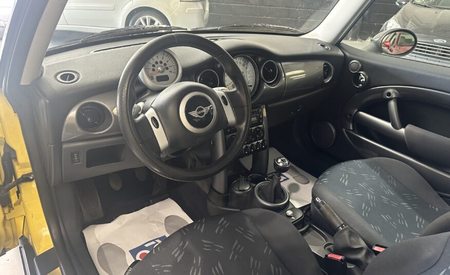 MINI One 1400