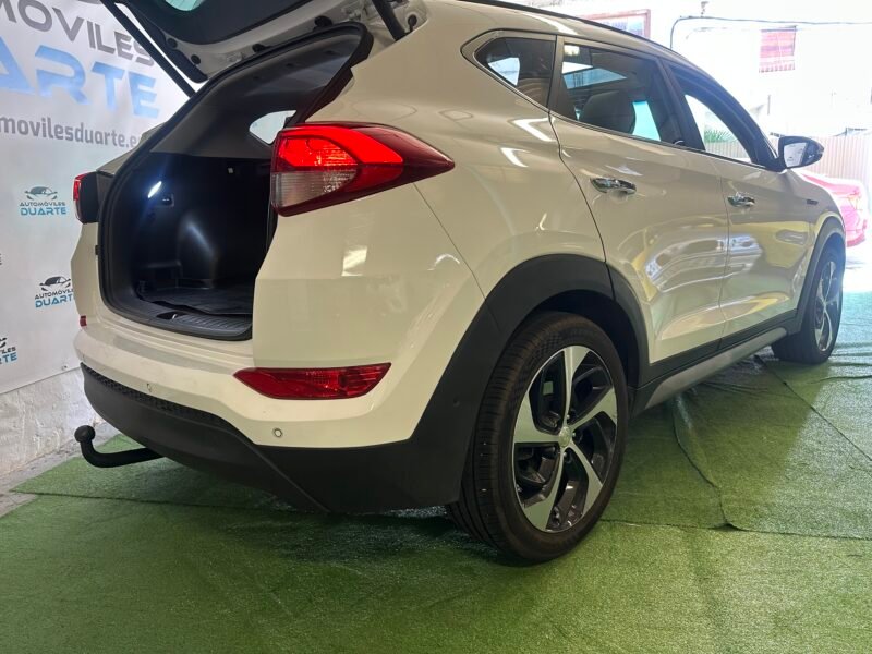 HYUNDAI Tucson 1.7 CRDI FULL EQUIP