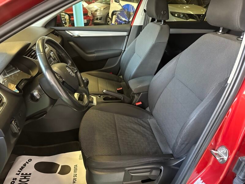 SKODA Octavia 1.6 TDI sport