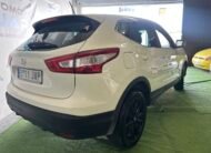NISSAN Qashqai 1.5 acenta 4×2