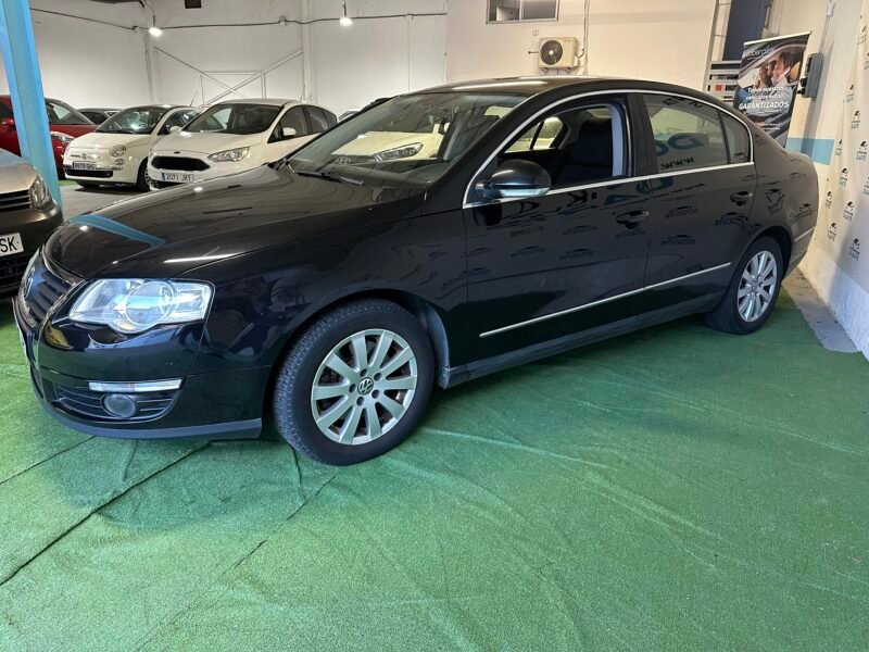 VOLKSWAGEN Passat 2.0tdi