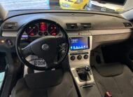 VOLKSWAGEN Passat 2.0tdi