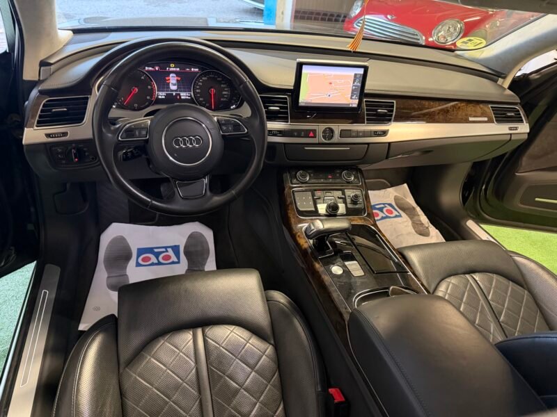 AUDI A8 4.2 tdi quatro